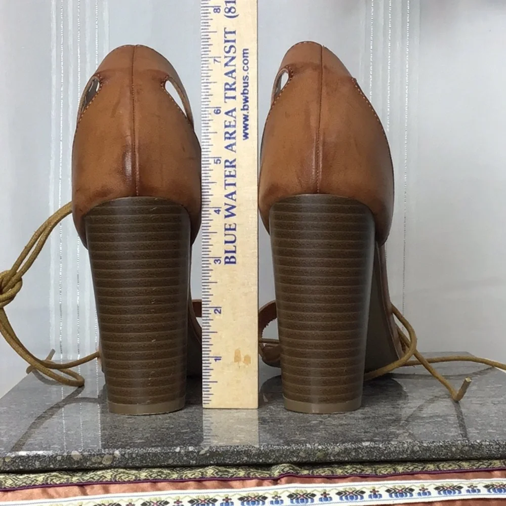 🌵 Missguided Tan Faux Leather Ankle Tie Laces Block Heel Sandals Sz.8 - Picture 5 of 8